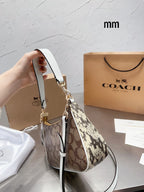 LO - CCH Bags - 197