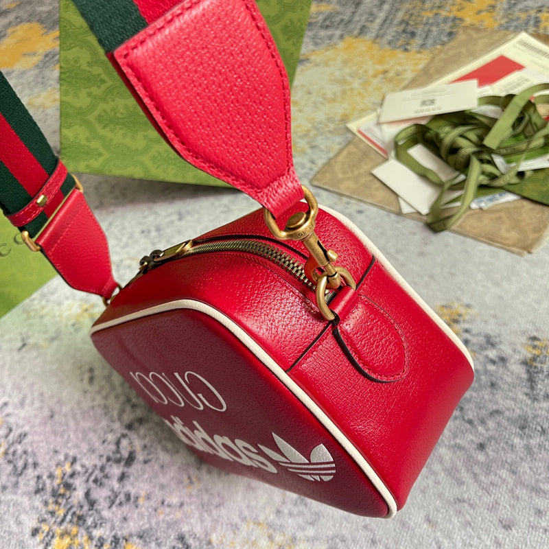 LO - GCC Bags - 1919
