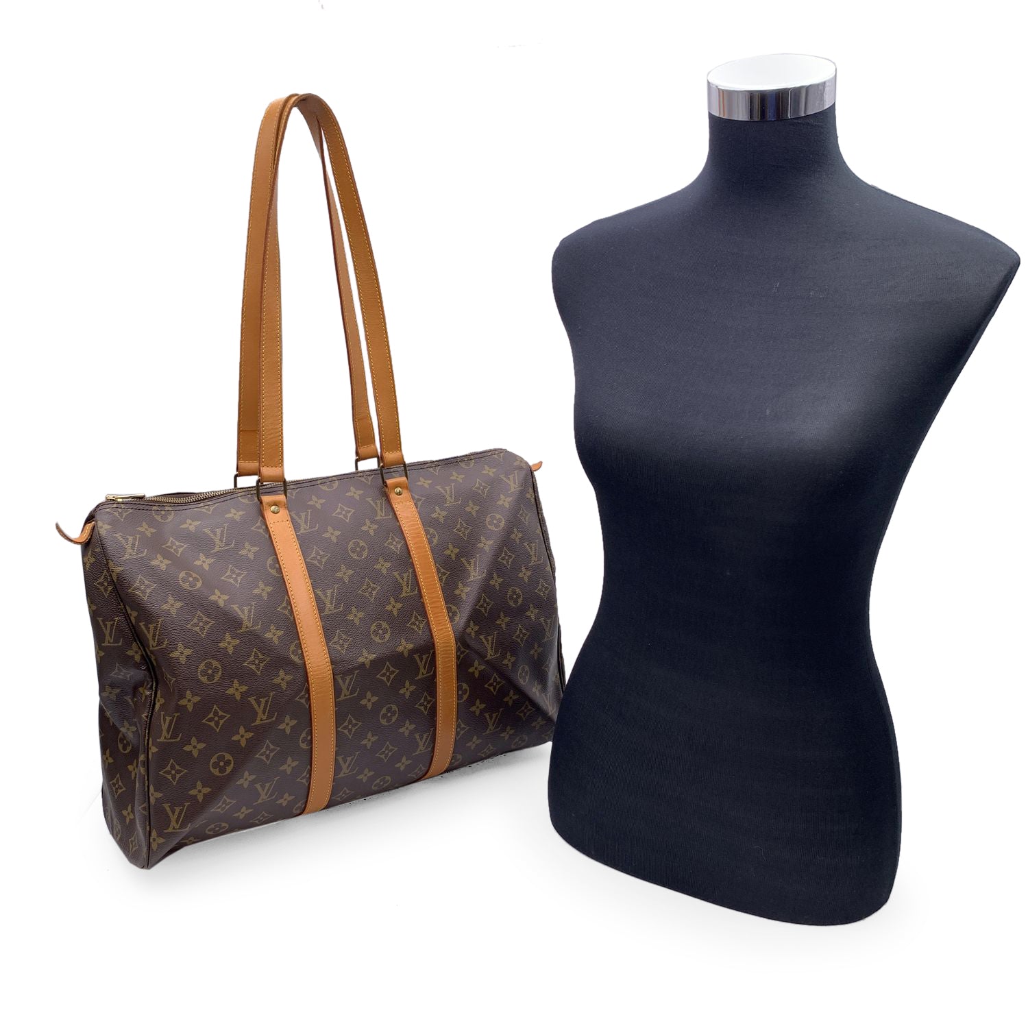 LO-LV bags 2839