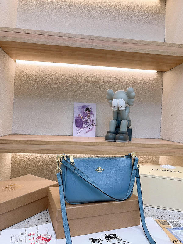 LO - CCH Bags - 022