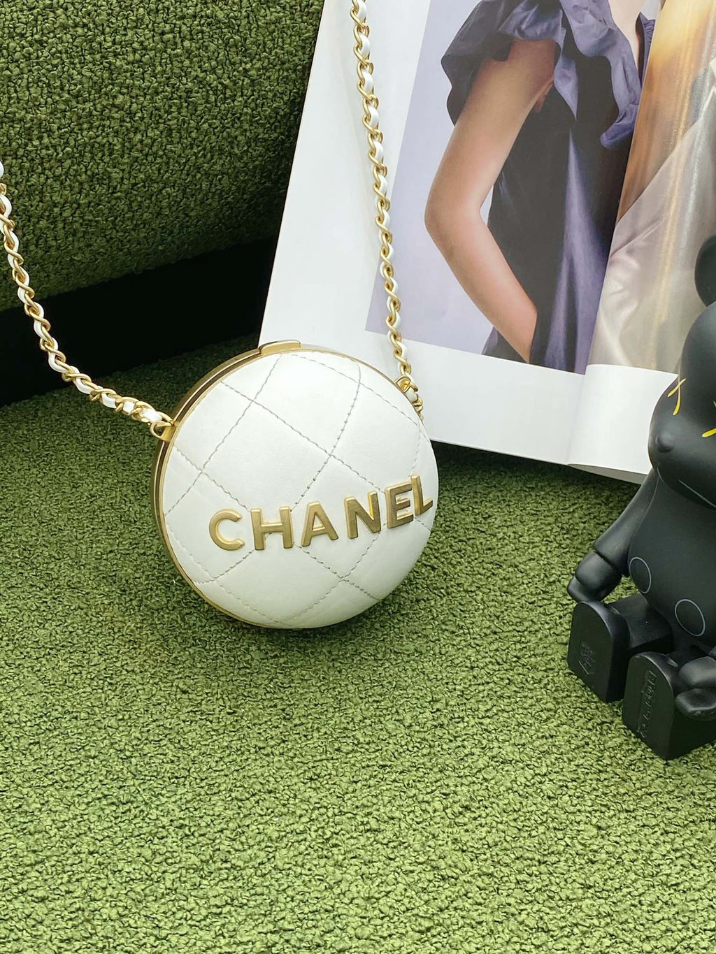 CHL -  Ball Bag White and Gold Chain Bag For Women 23.5LO/9.25in
