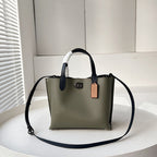 LO - CCH Bags - 570