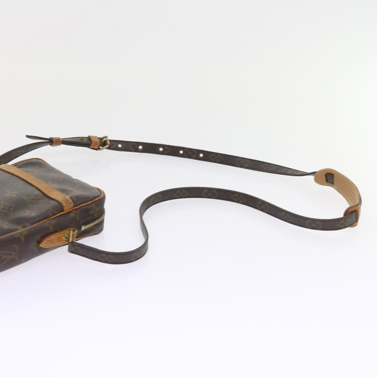 LO-LV bags 6543