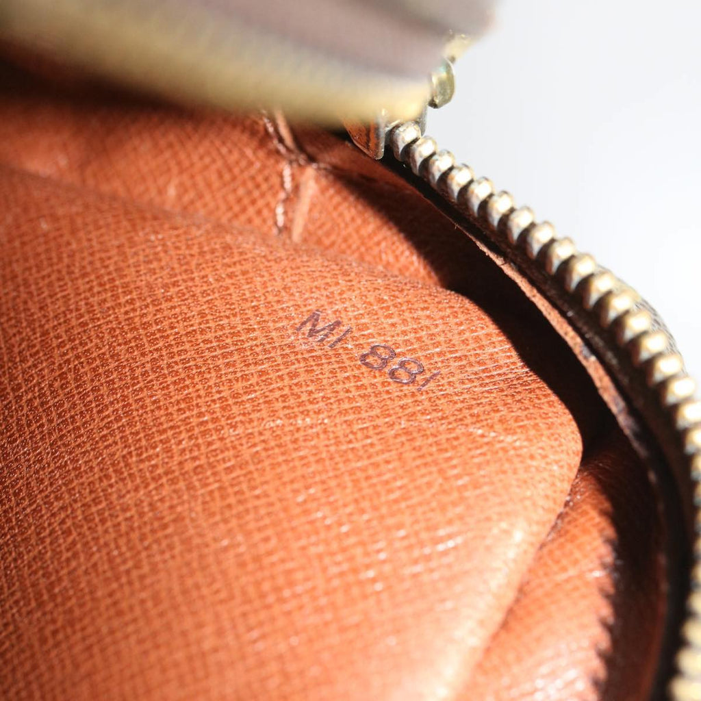 LO-LV bags 6547