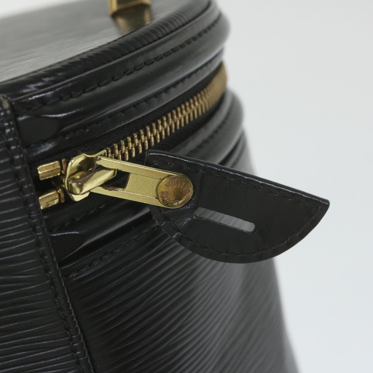 LO-LV bags 2437