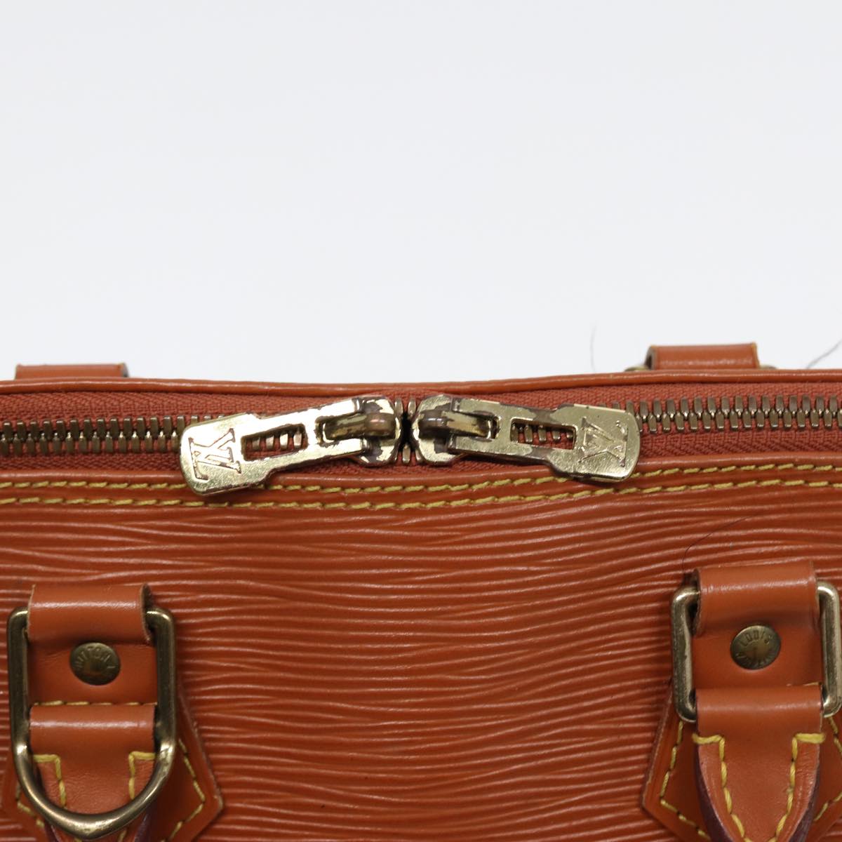 LO-LV bags 2370