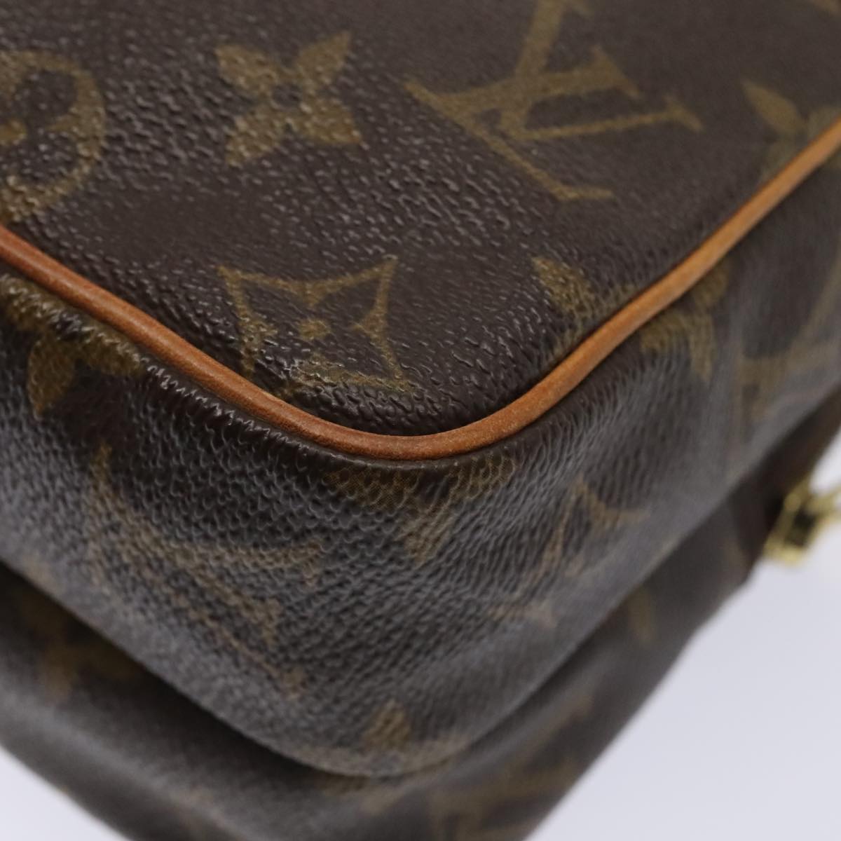 LO-LV bags 6340