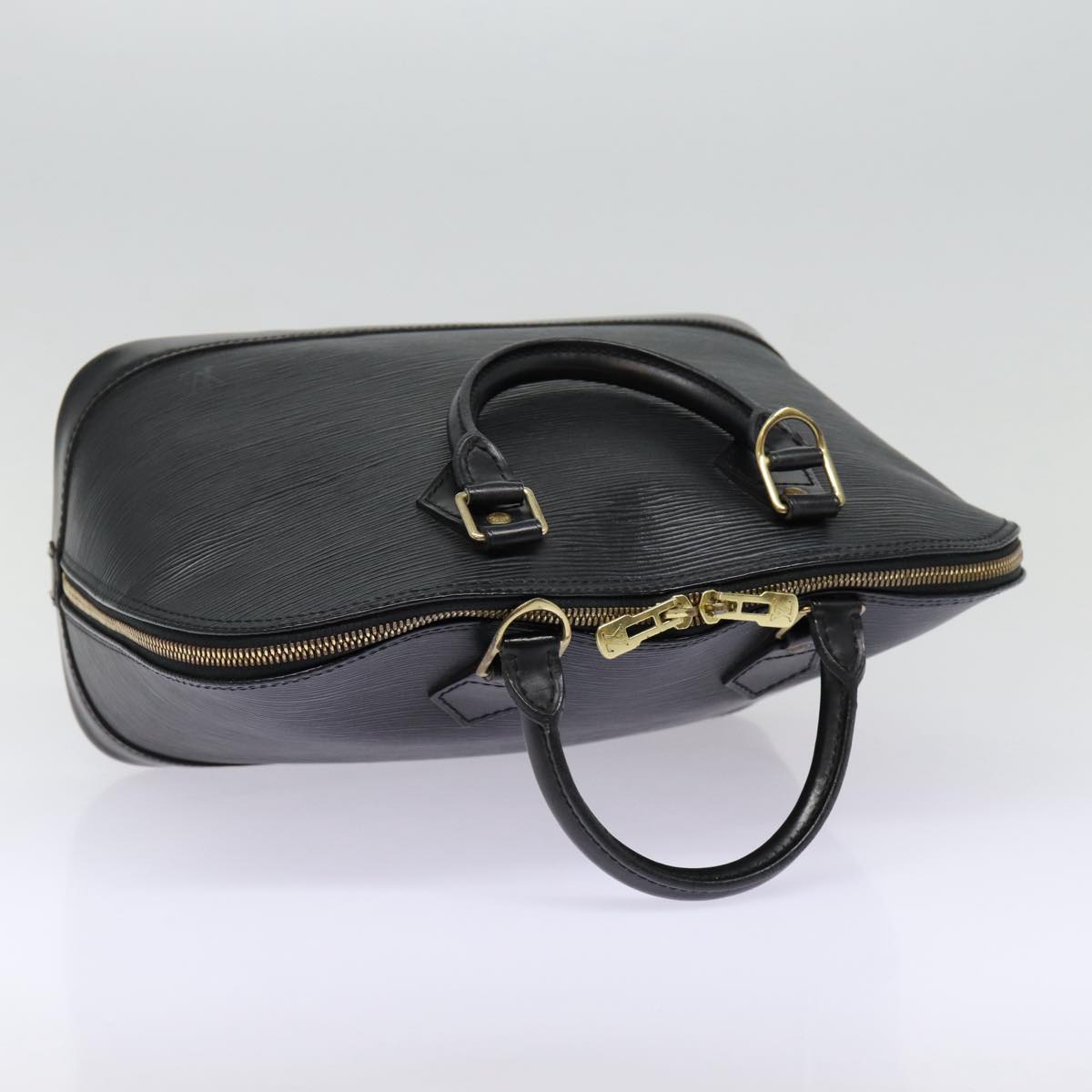 LO-LV bags 2367