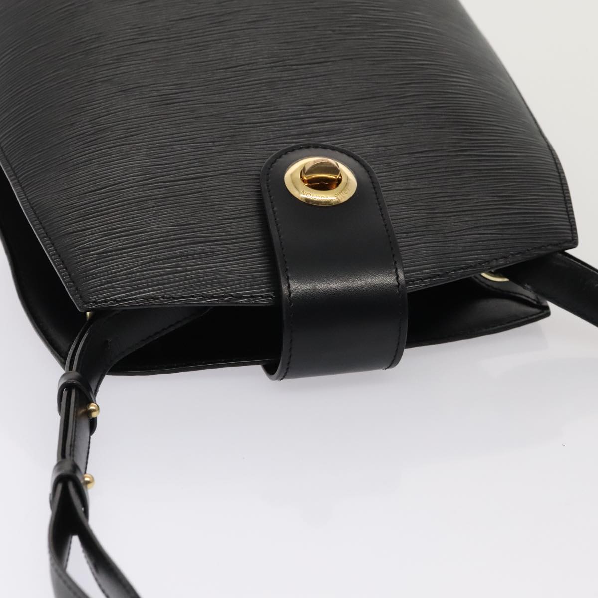 LO-LV bags 2461