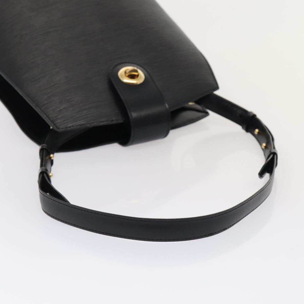 LO-LV bags 2461