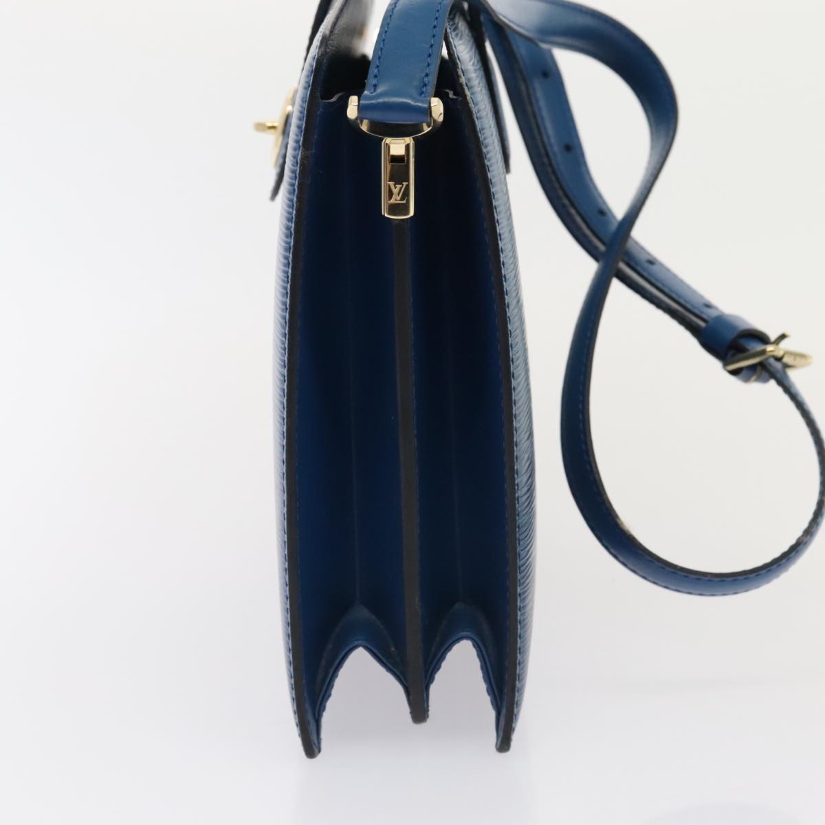 LO-LV bags 2445