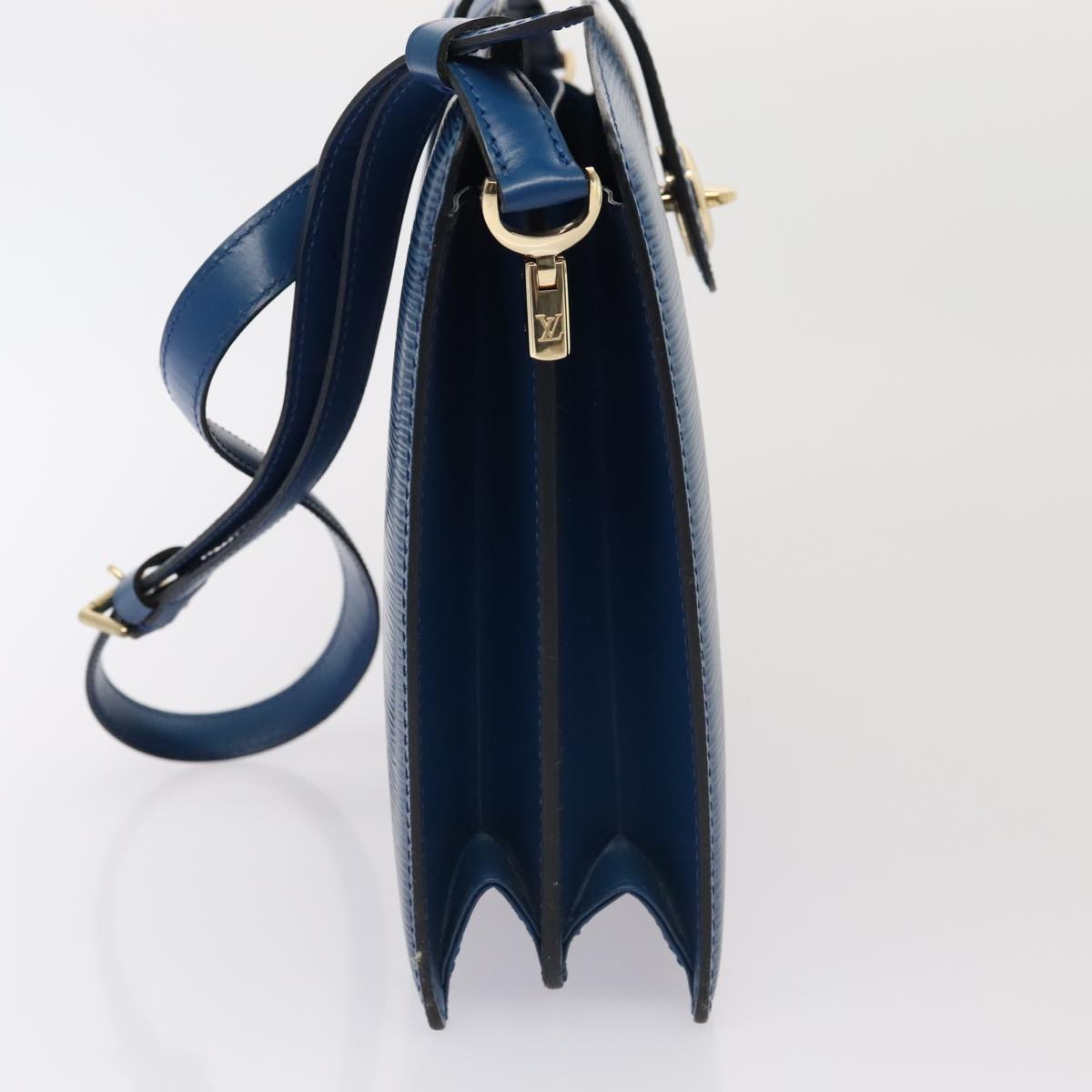 LO-LV bags 2445