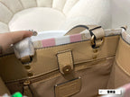 LO - CCH Bags - 082