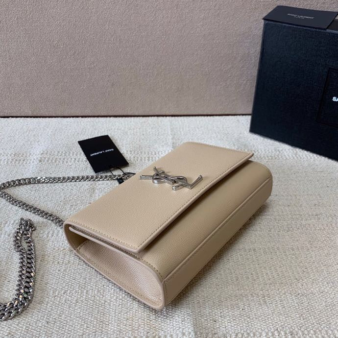 BB - YSL Bag - 3620