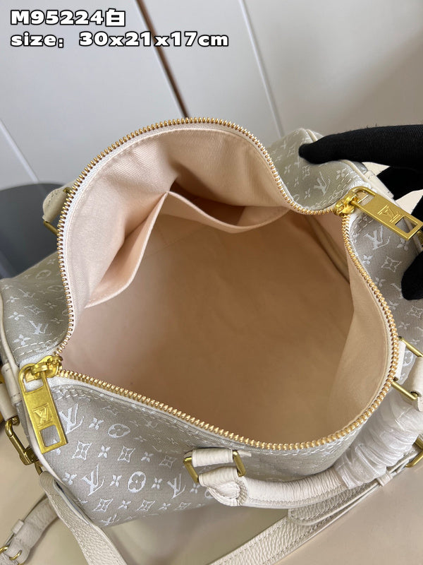LO - LV Bags - 15337