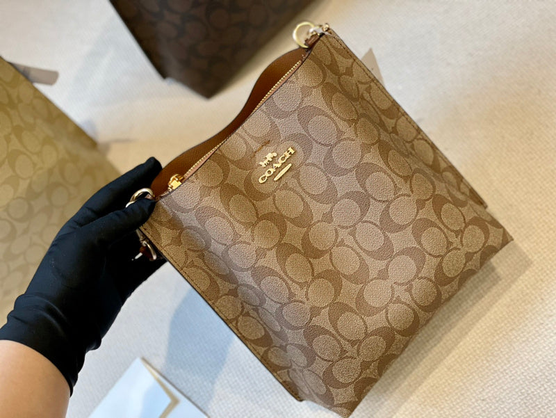 LO - CCH Bags - 257
