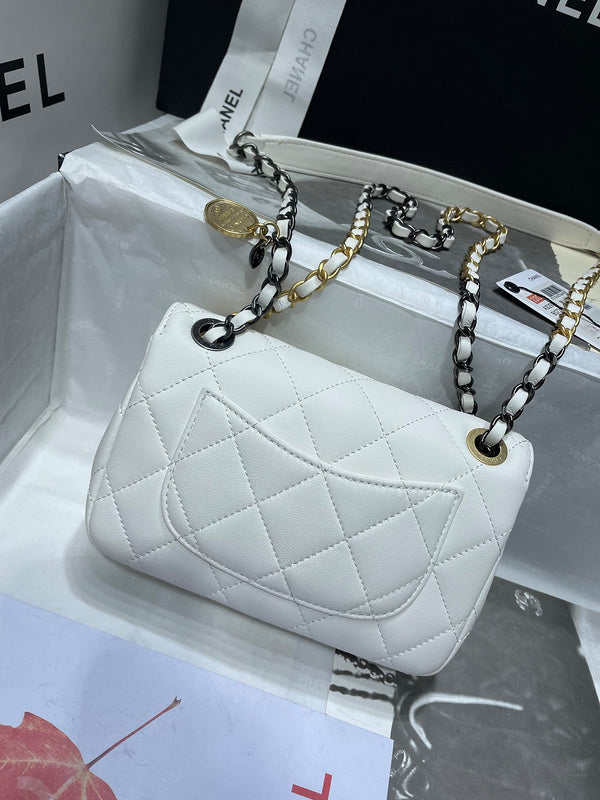 Lusso Official -  CHL BAGS  - 194