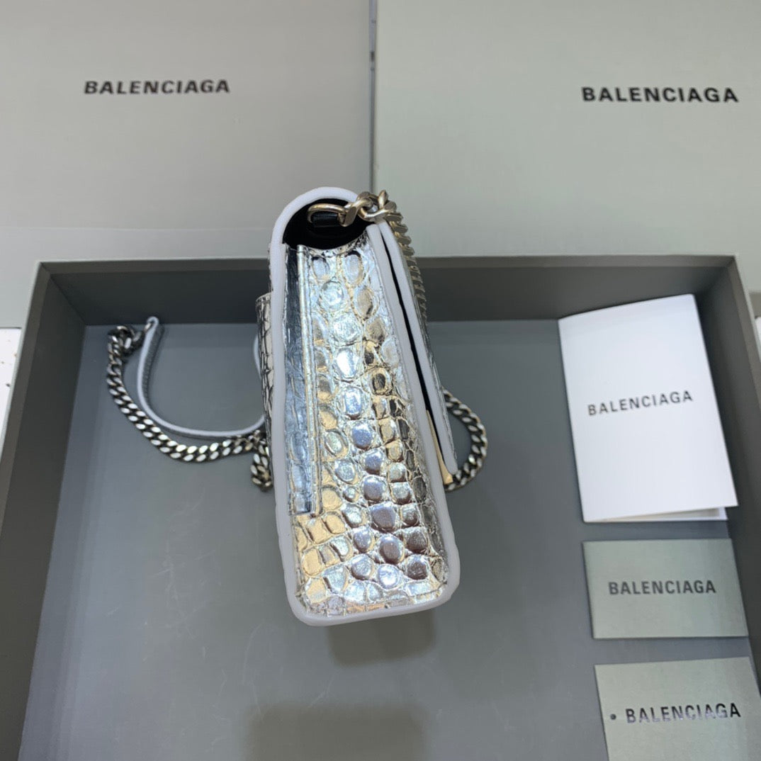 BLN-Ciaga Hourglass Wallet On Chain in SliTLM -, For Women,  Bags 9in/23LO