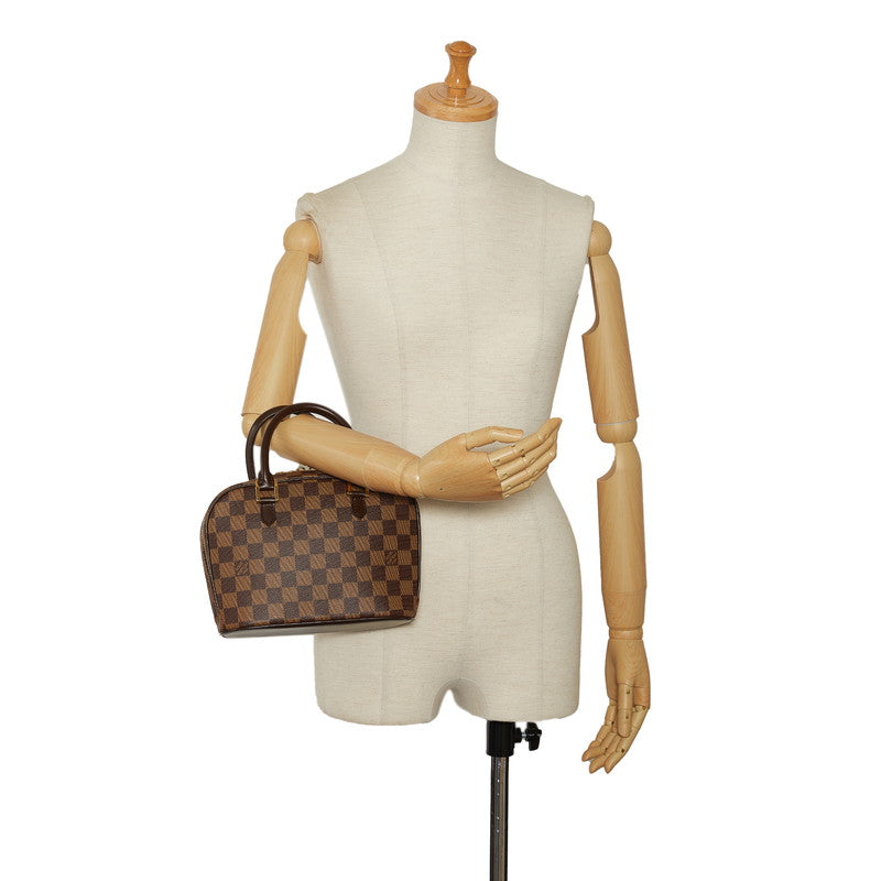 LO-LV bags 2023