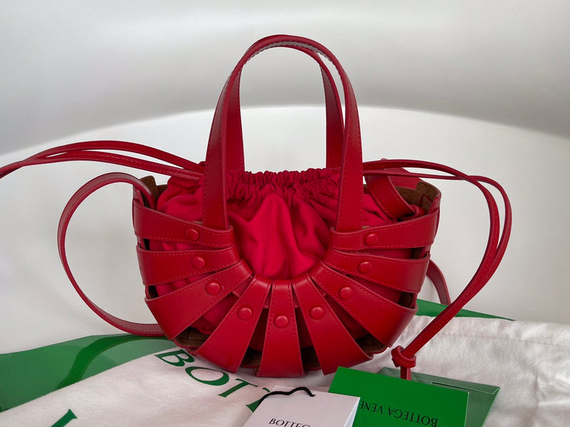 B-VENETA STYLISH HANBAGS FOR WOMEN - - 090