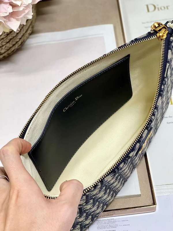 LO - DYOR   BAGS FOR WOMEN - FASHION LUXURY BAGS 010