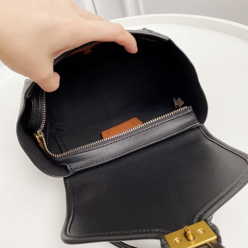 LO - CCH Bags - 460