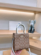 LO - CCH Bags - 439