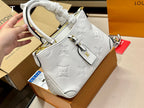 LO - LV Bags - 15098