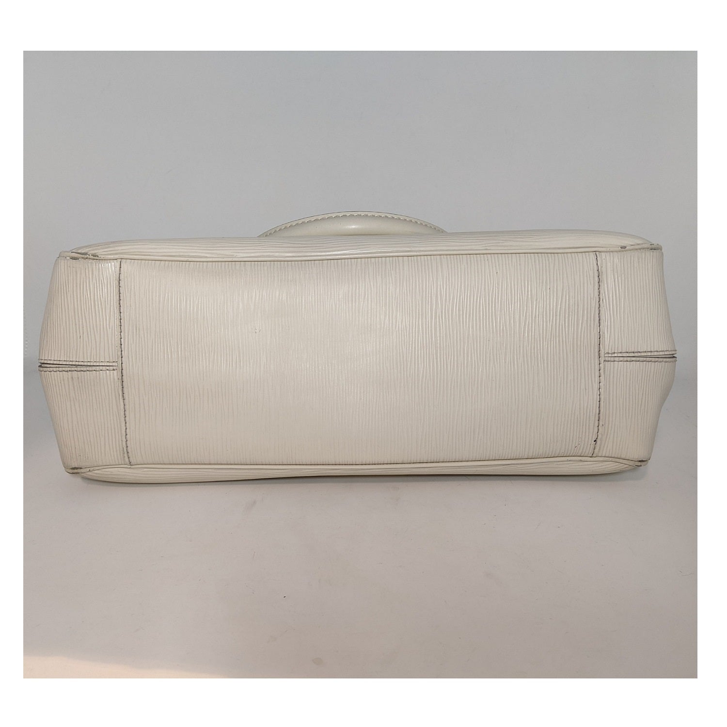 LO-LV bags 6109