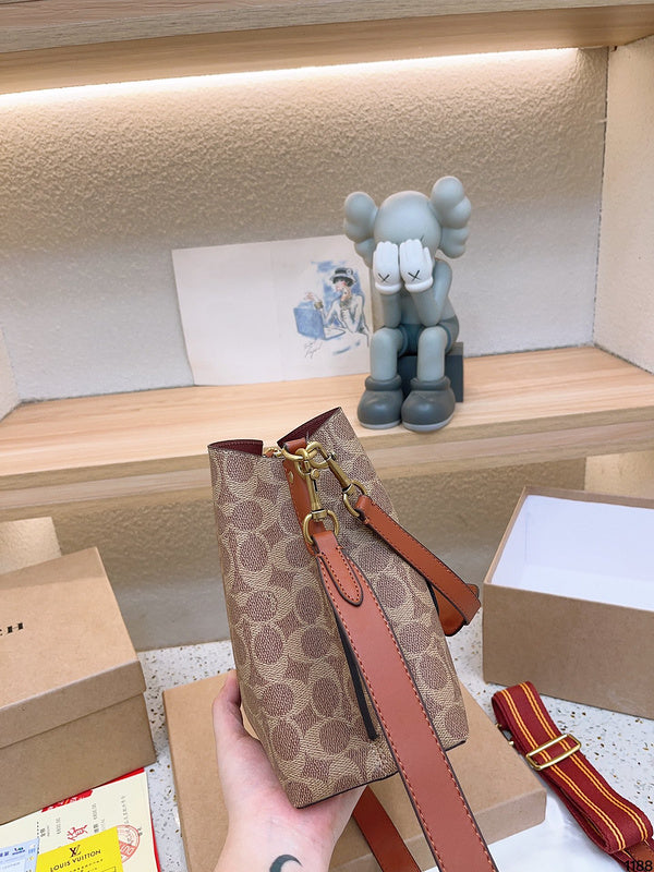 LO - CCH Bags - 102