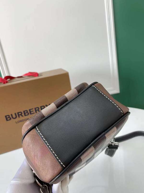LO - B-BERRY BAGS - 132