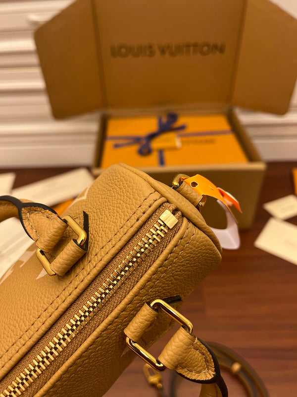 LO - LV Bags - 16200