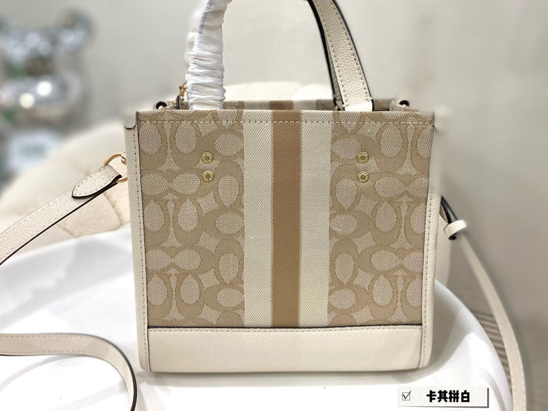 LO - CCH Bags - 039