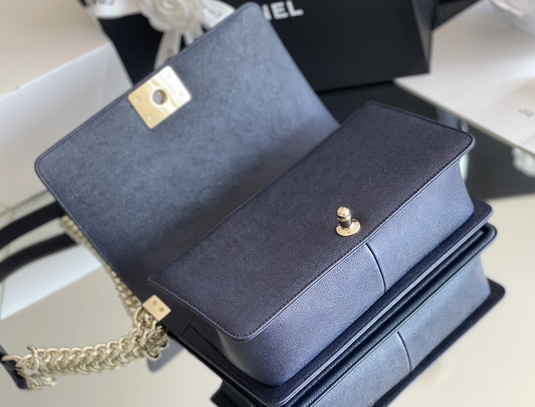 CHL - Medium Boy Handbag Dark Blue For Women 9.8in/25LO A67086
