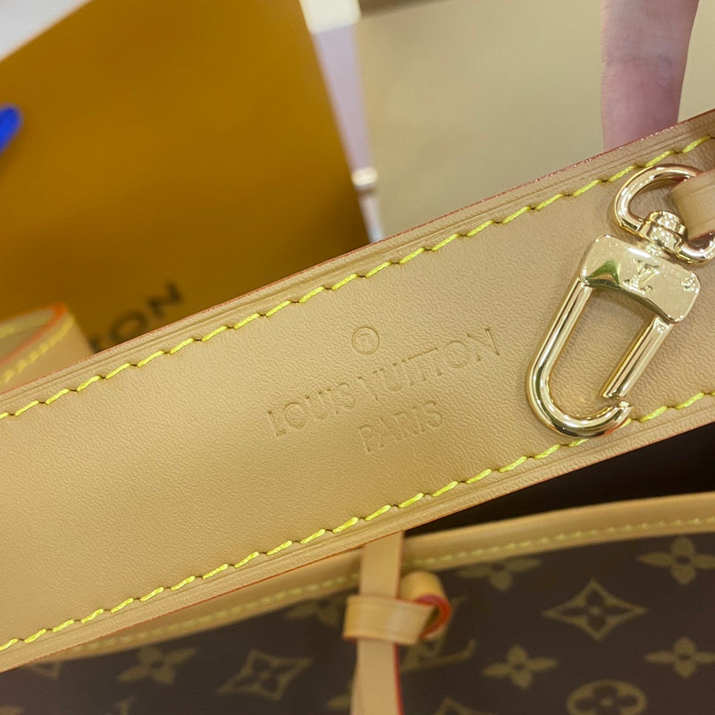 LO - LV Bags - 15070