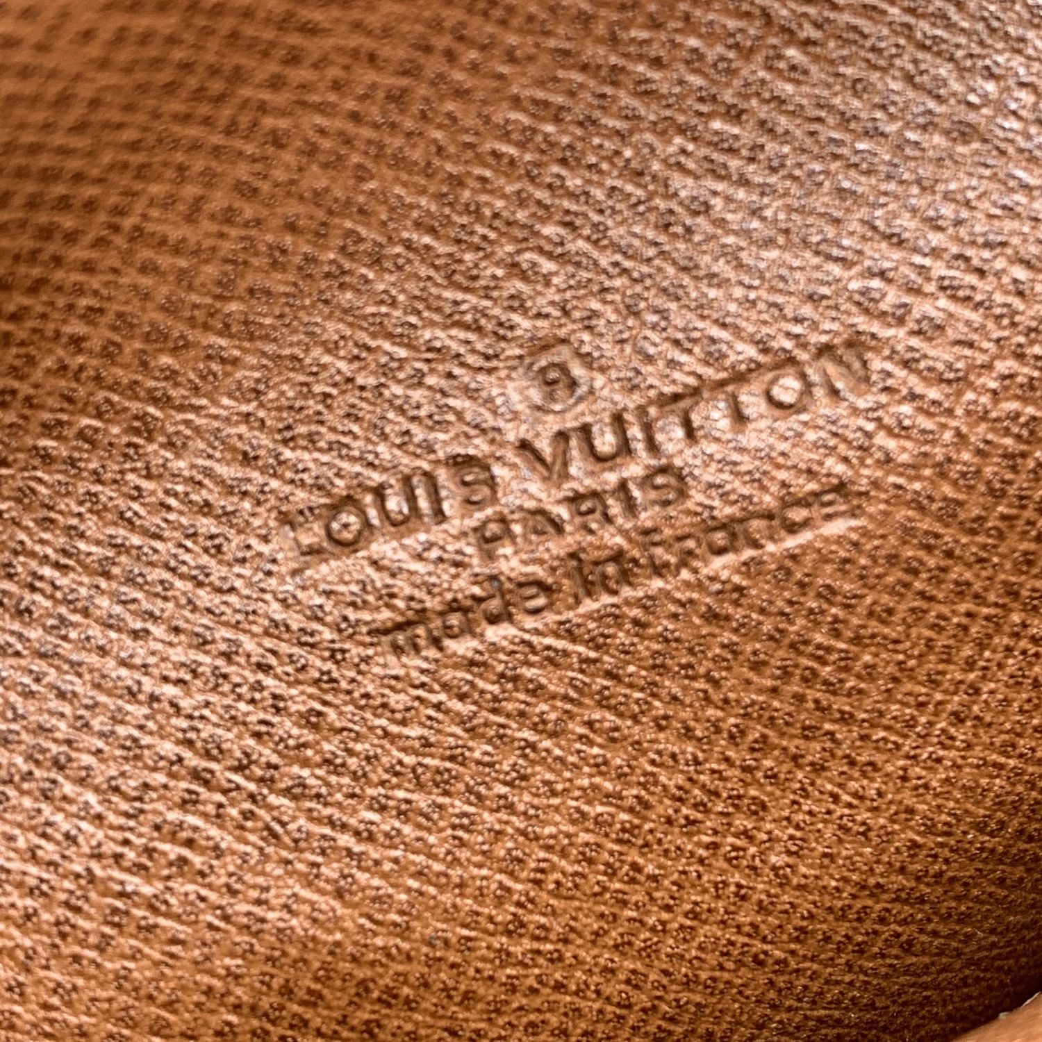 LO-LV bags 2836
