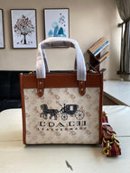 LO - CCH Bags - 558