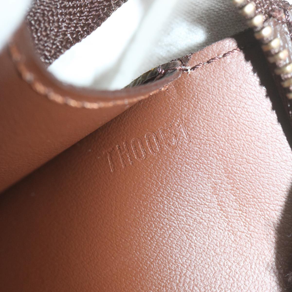 LO-LV bags 673