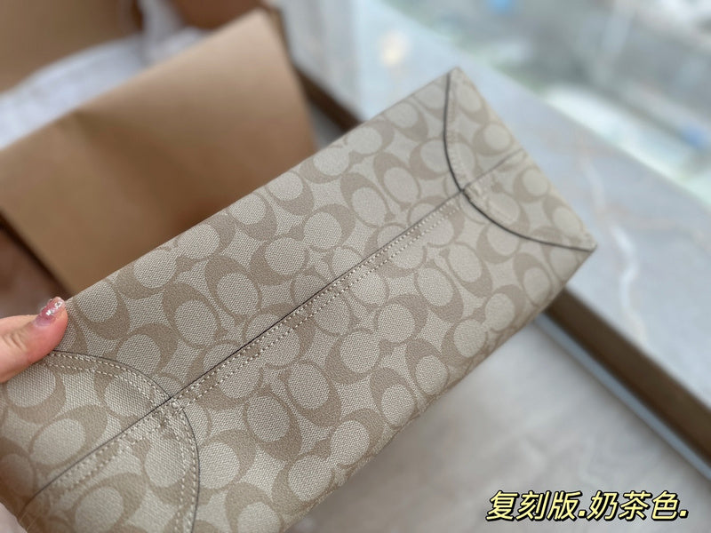 LO - CCH Bags - 417
