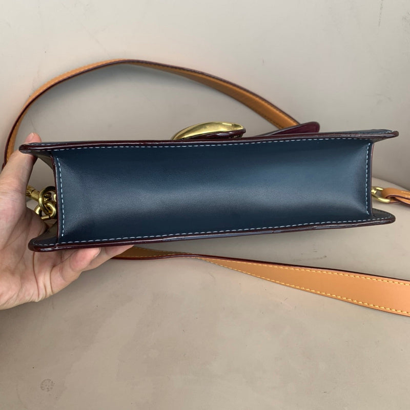 LO - CCH Bags - 559