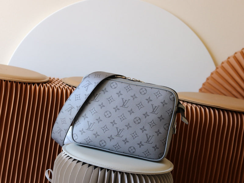 LO - LV Bags - 16150