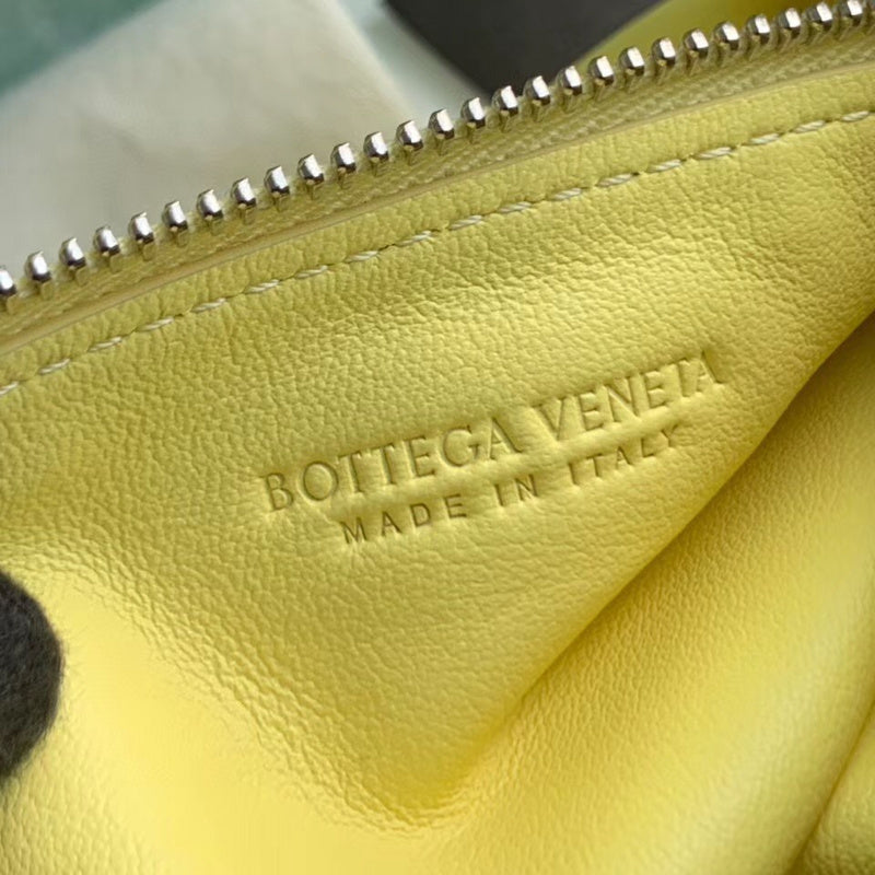 B-VENETA STYLISH HANBAGS FOR WOMEN - 029