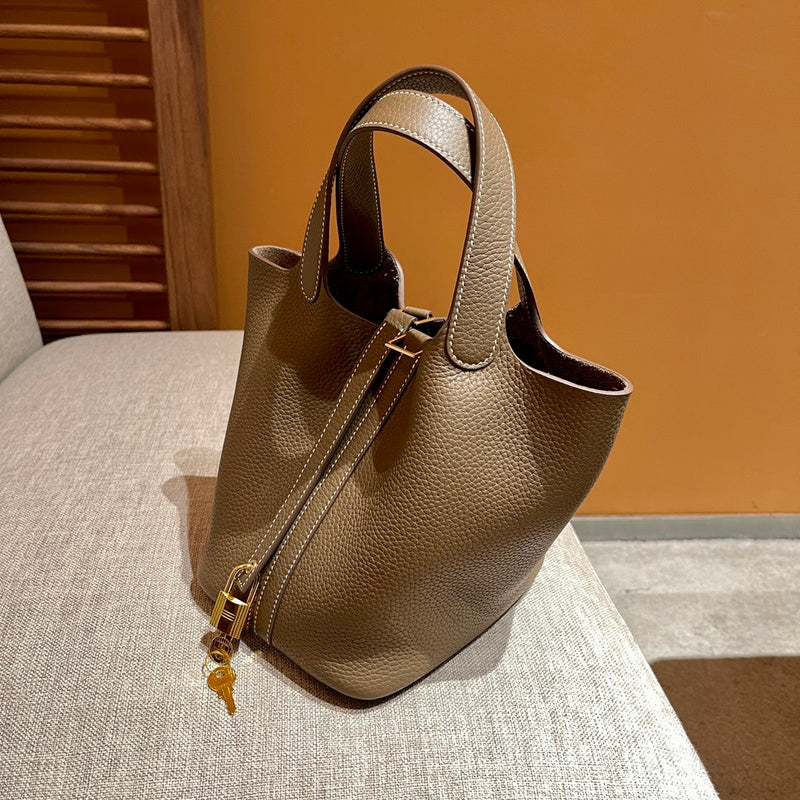LO - HMS Luxury Bags - 1003