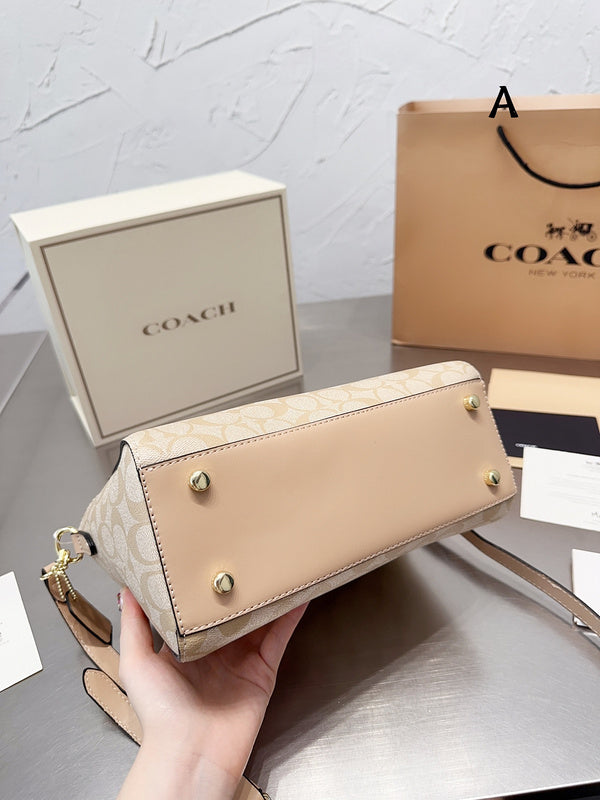 LO - CCH Bags - 055