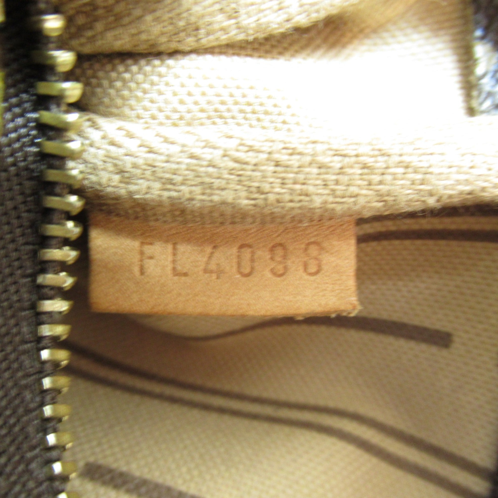 LO-LV bags 544