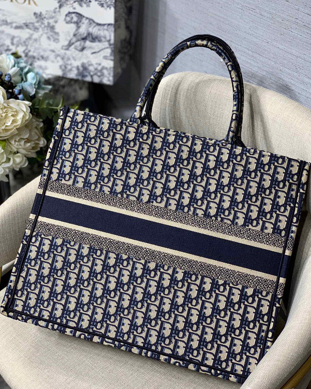 LO - DYOR   BAGS FOR WOMEN - FASHION LUXURY BAGS 361