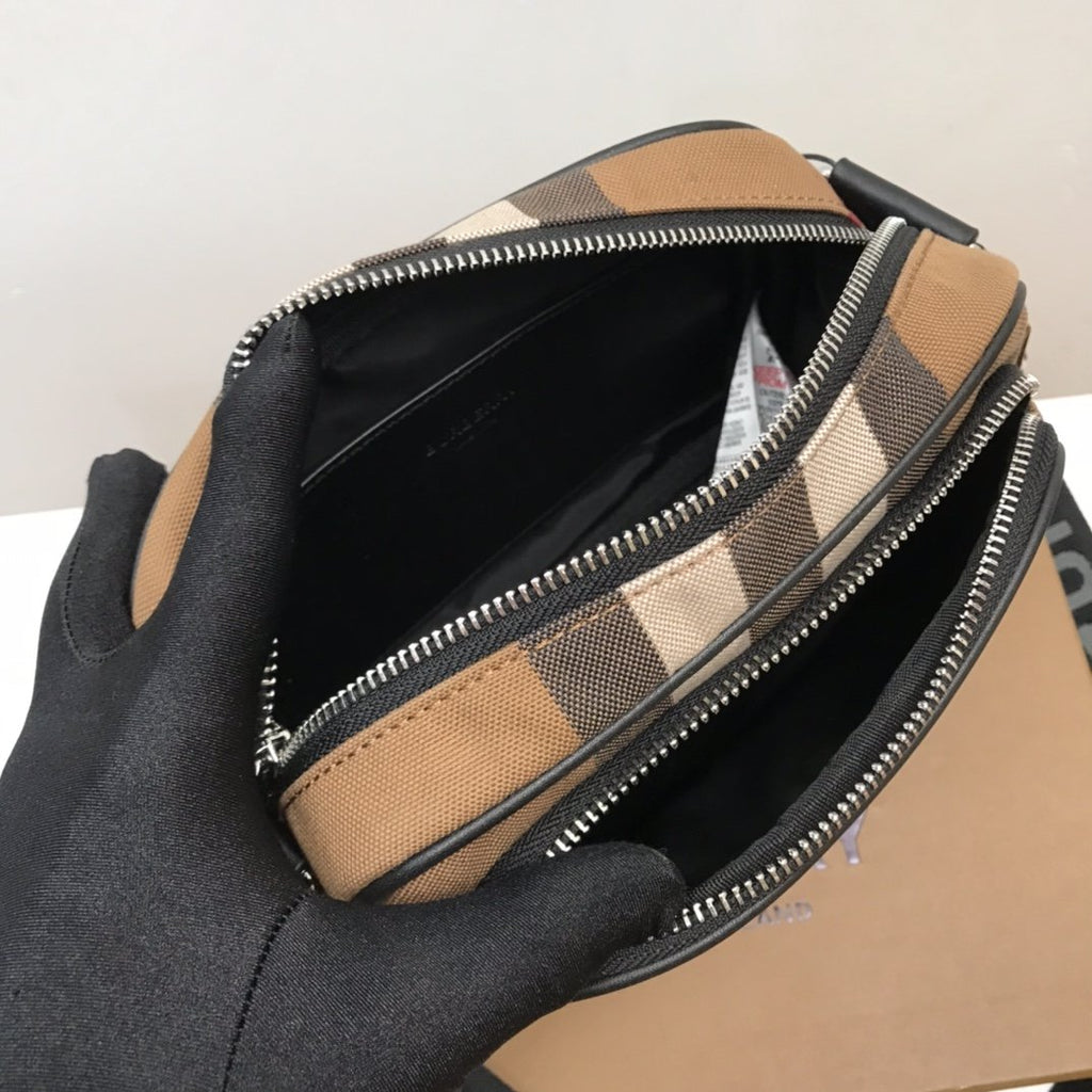 B-Berry - BB  Check Crossbody Bag For Men, Bags 8.9in/22.5LO 80491451