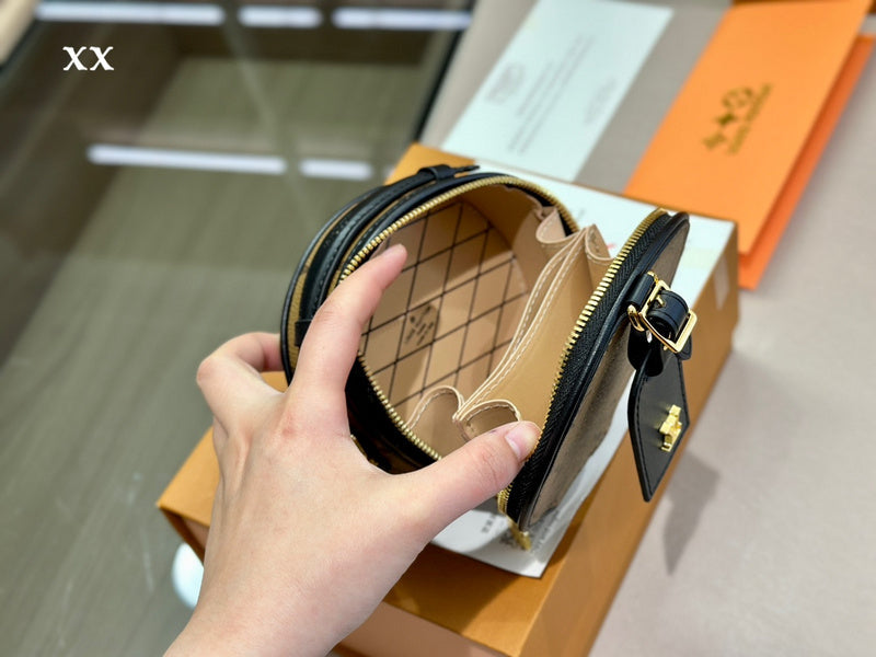 LO - LV Bags - 15042