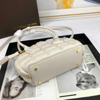 B-VENETA STYLISH HANBAGS FOR WOMEN - 305