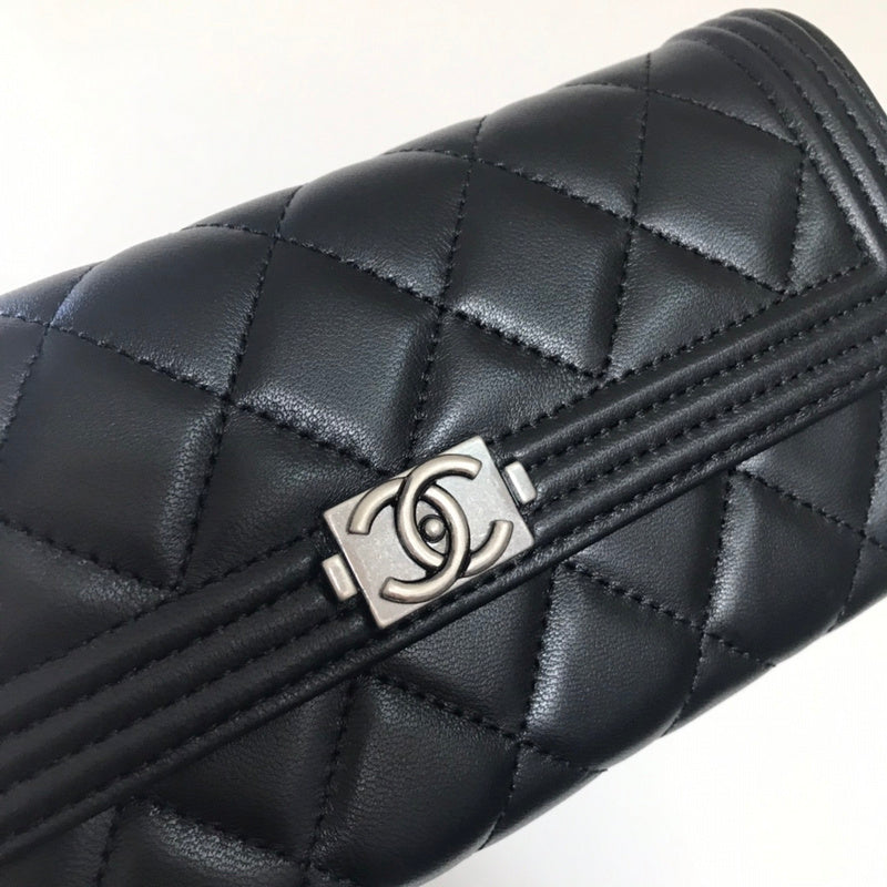 LO - CHL  BAGS FOR WOMEN - FASHION LUXURY BAGS - 689